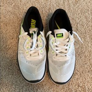 Like new Nike running shoes